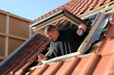 Pose de fenêtres de toit Velux à Launaguet